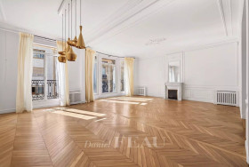 Appartement à Paris 7ème