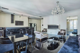 Appartement à Paris 8ème