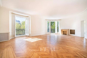 Appartement à Paris 7ème