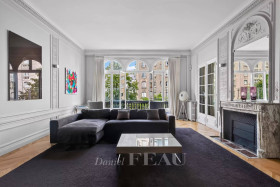 Appartement à Paris 16ème