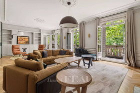 Appartement à Paris 7ème