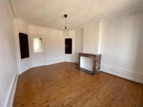 Appartement à ST ETIENNE