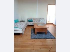 Appartement à Mongauzy