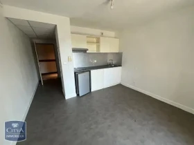 Studio à Béziers