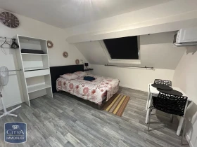 Studio à Saint-Quentin