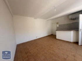 Studio à Neuville-Sur-Saône