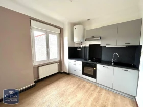 Appartement à Saint-Romain-Lachalm