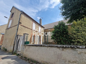 Maison à Barbonne-Fayel