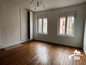 Appartement à La Ferté-Frênel