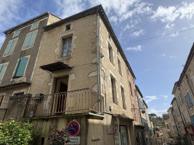 Maison à Puy-l'Évêque