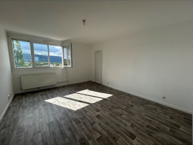 Appartement à Saint-Pantaléon, Autun