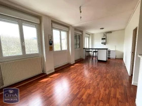 Studio à Saint-Priest-En-Jarez