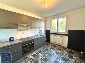 Appartement à Fraisses