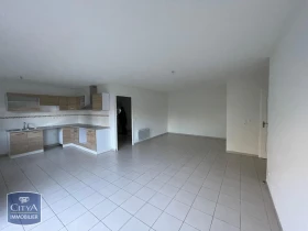Appartement à Rodilhan