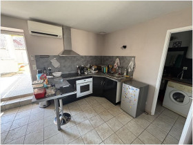 Appartement à Saint-Hilaire-de-Brethmas