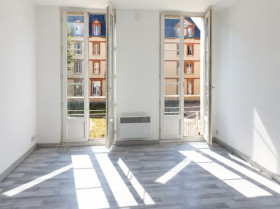 Studio à Nemours