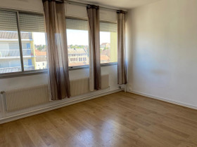 Appartement à Montceau-les-Mines