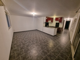 Appartement à Montjoire