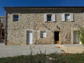 Appartement à Toulaud