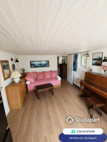 Chambre à Caluire-et-Cuire