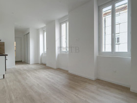 Appartement à Vals-les-Bains