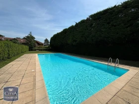 Appartement à Écully