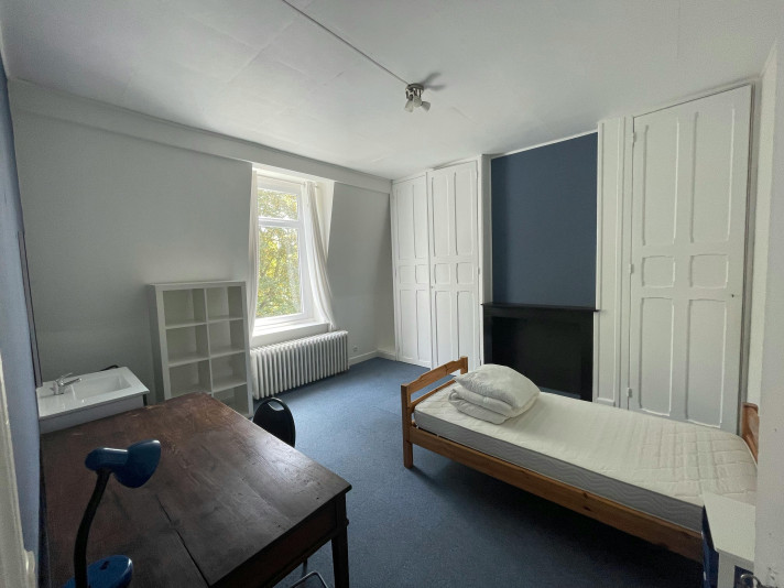 Voir la photo 1/10 du type room à Mons-en-Barœul