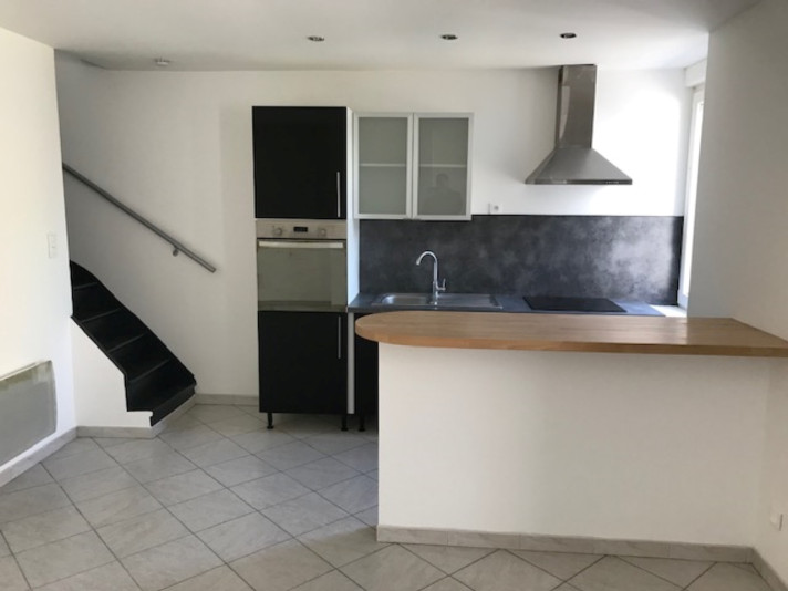 Voir la photo 1/8 du type house à Valenciennes