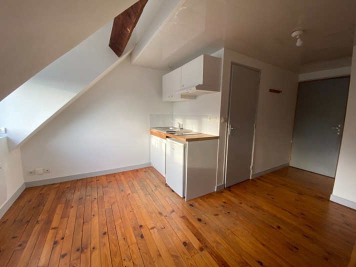 Voir la photo 1/6 du type apartment à Nantes
