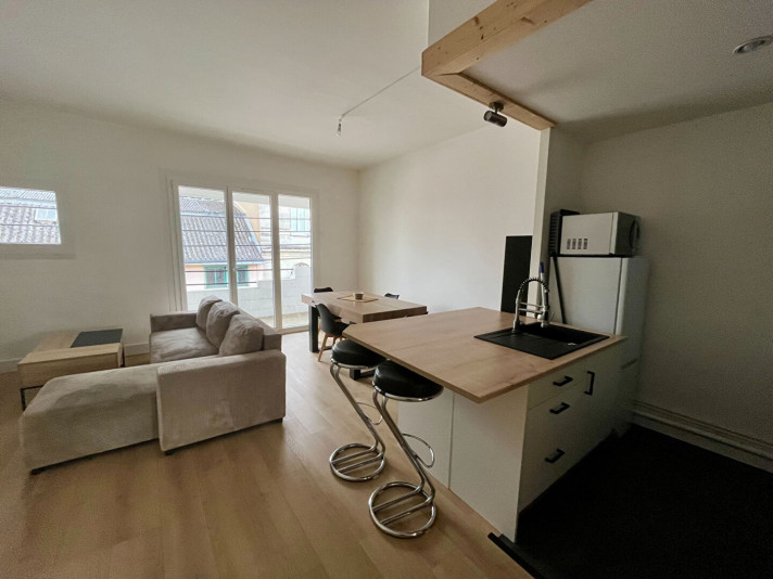 Voir la photo 1/6 du type apartment à Nantes
