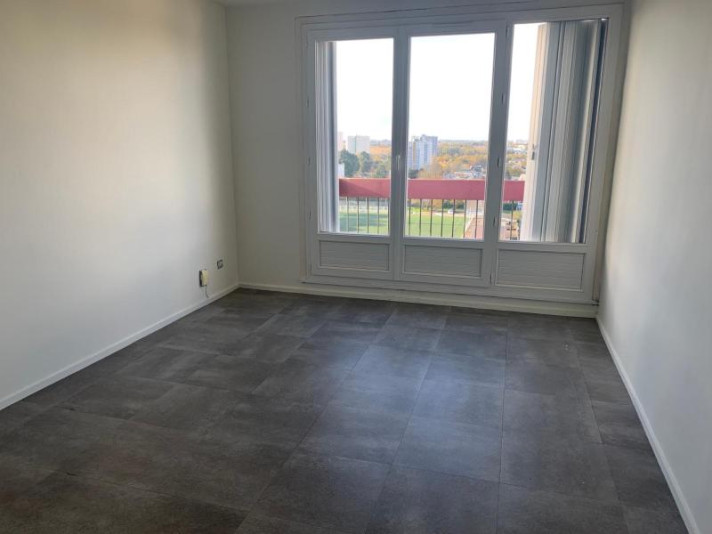 Voir la photo 1/7 du type apartment à Nantes