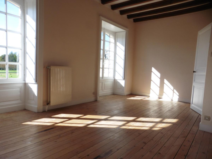 Voir la photo 1/9 du type house à Vallons-de-l'Erdre