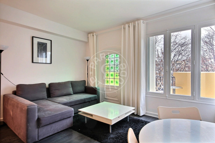 Studio à Neuilly-sur-Seine