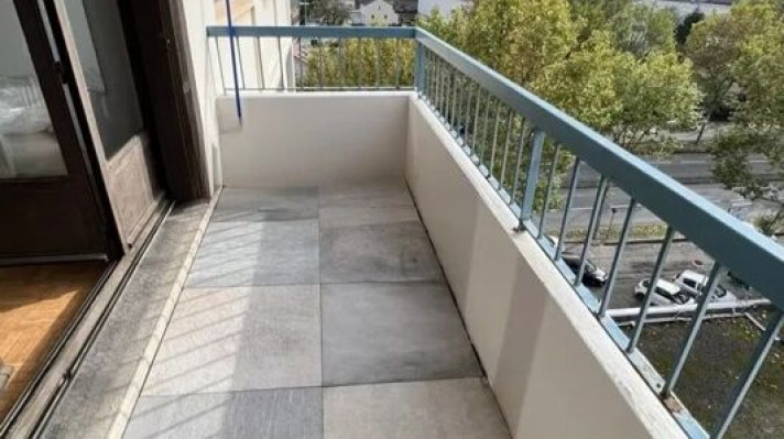 Voir la photo 1/4 du type apartment à Échirolles