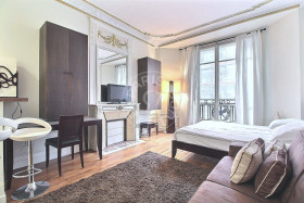 Studio à Paris