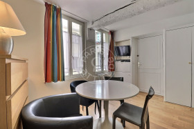 Studio à Paris