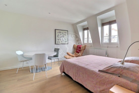 Studio à Paris