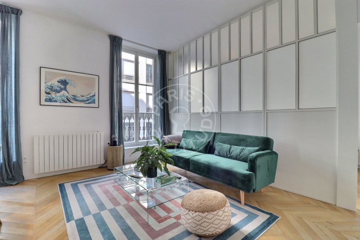 Voir la photo 1/5 du type apartment à Paris
