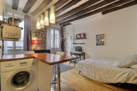 Studio à Paris