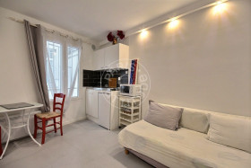 Studio à Paris