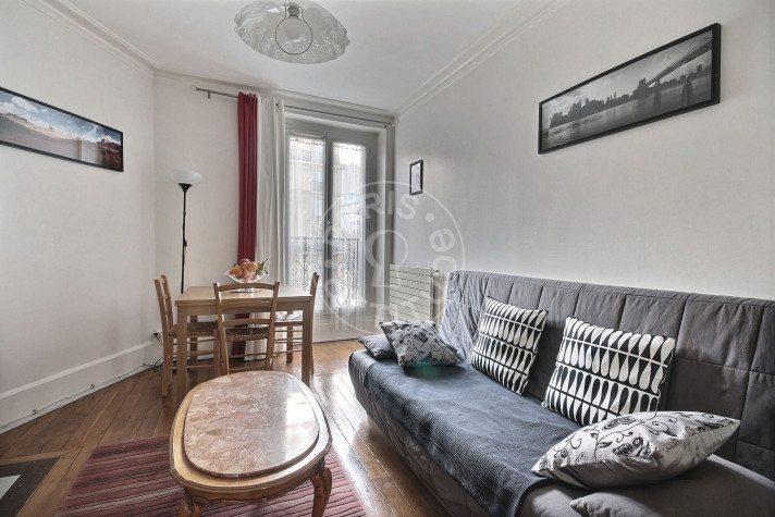 Voir la photo 1/5 du type apartment à Paris
