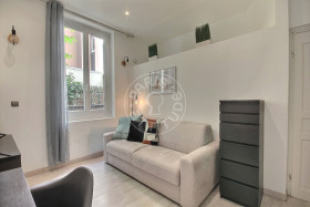 Studio à Paris