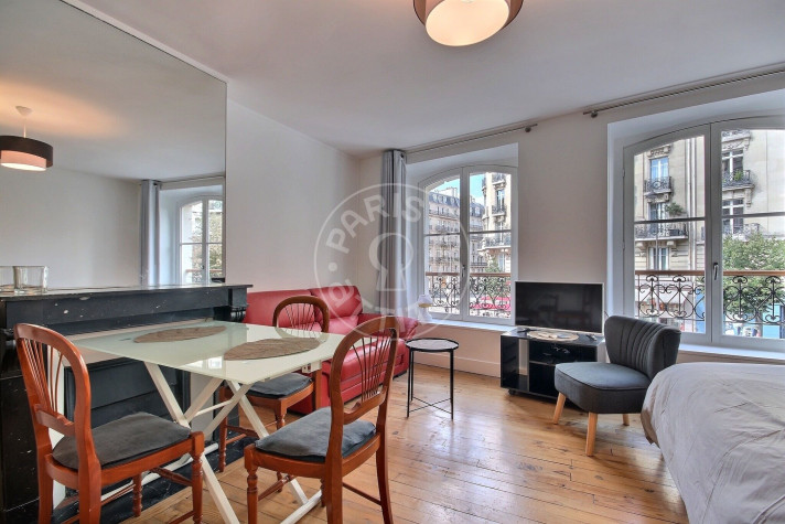 Voir la photo 1/5 du type studio à Paris