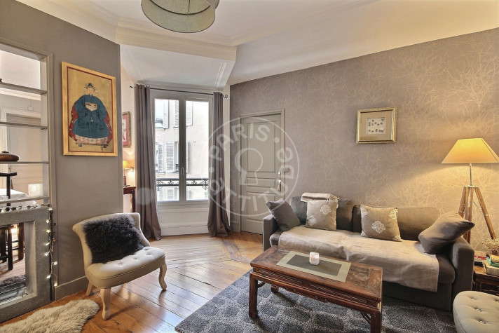 Voir la photo 1/5 du type apartment à Paris