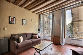 Studio à Paris