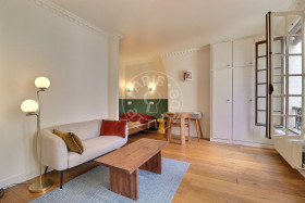 Studio à Paris