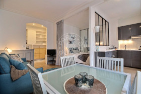 Studio à Paris