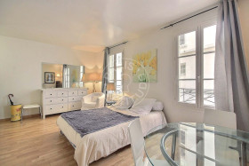 Studio à Paris