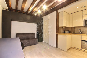 Studio à Paris