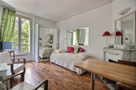 Studio à Paris